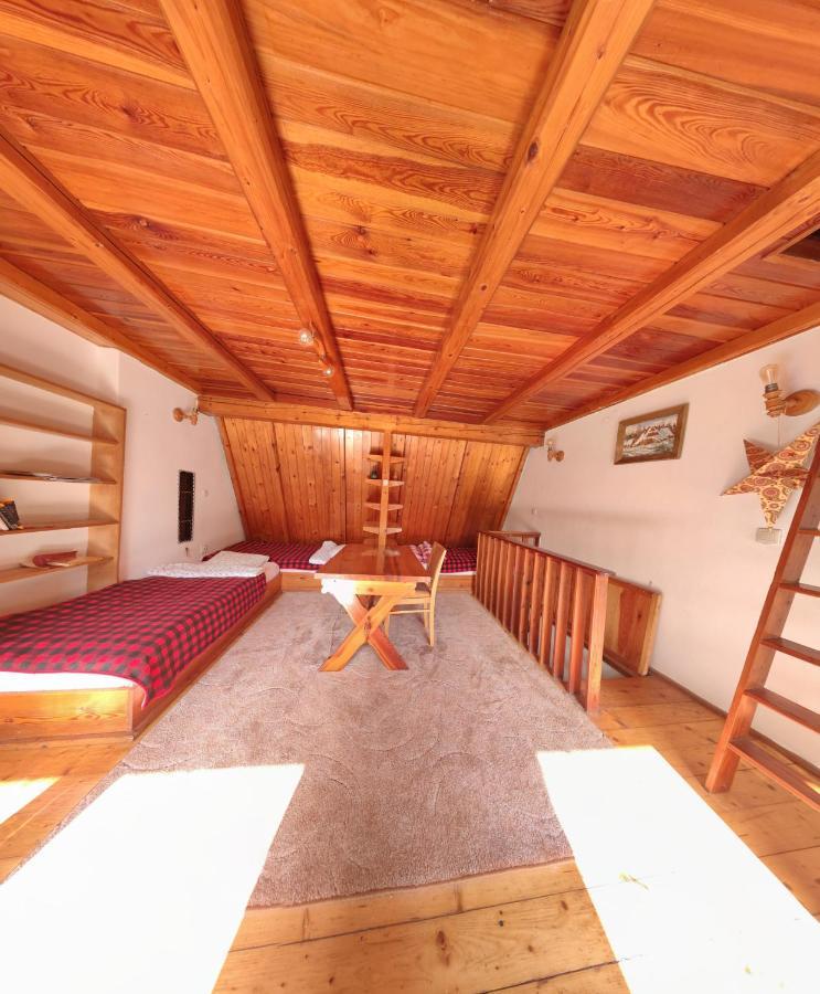 Ostoya Sulistrowiczki Villa Bagian luar foto